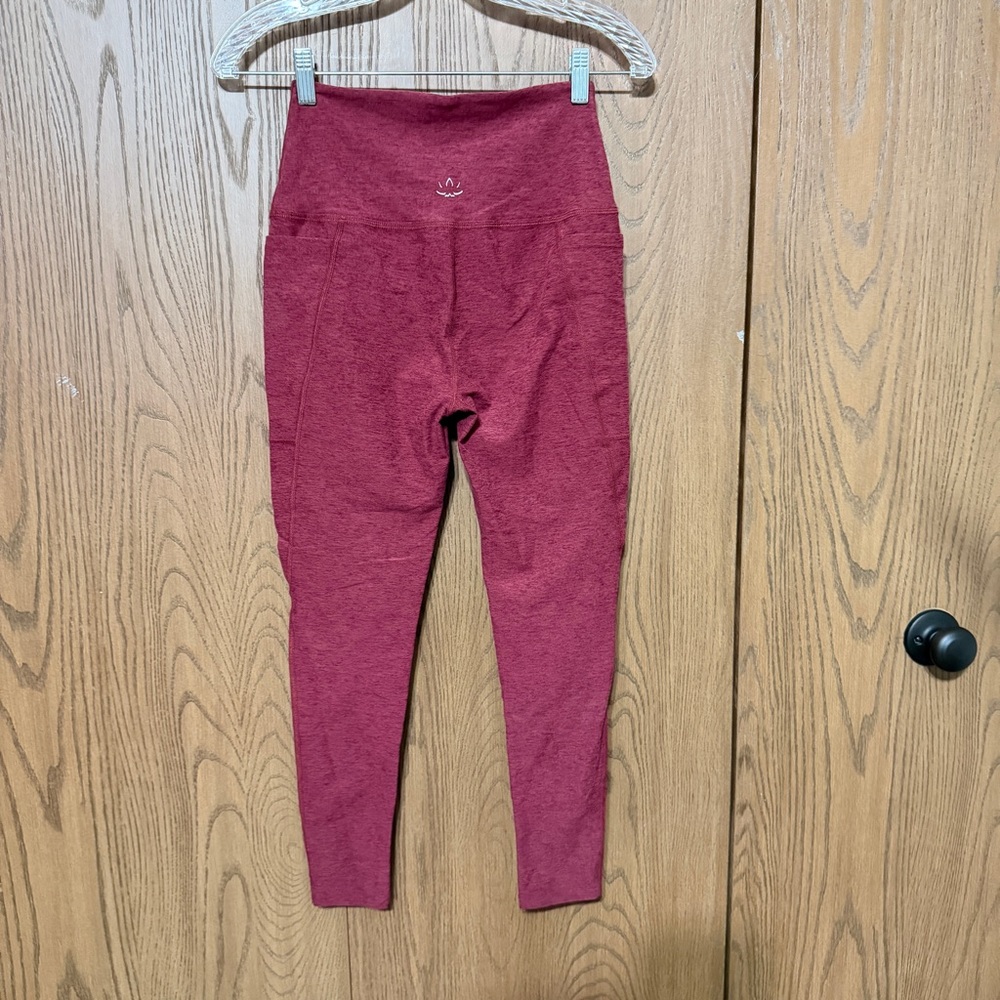 Beyond yoga out of pocket high waist leggings berry pink spacedye - Picture 3 of 6